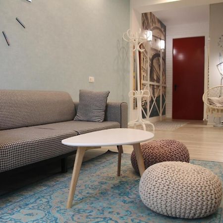 Cozy Apartment In Vake Tbilisi Exteriör bild